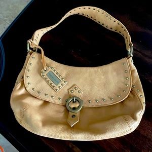 Charles David Camel purse